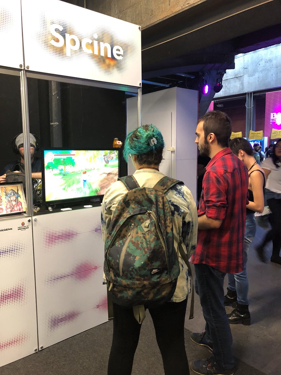 fuchsia_studio's tweet photo. Estamos na BIG! Venham nos visitar e ainda leva de brinde um adesivo Heart of Sphere #bigfestival2018 #bigfestival https://t.co/5INLtAsymj