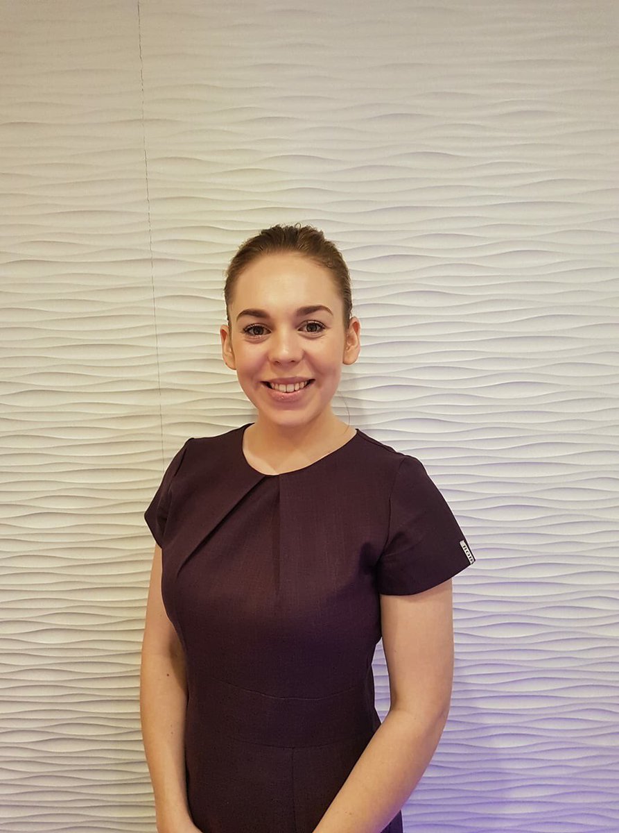 Wanting to achieve #AmazingSkin? Book an #Environ facial with Lauren! Passionate and dedicated about your #SkinConcerns, Lauren will go above and beyond to ensure you receive tailored skincare advice to suit your #SkinCare needs 📞 0113 286 2222