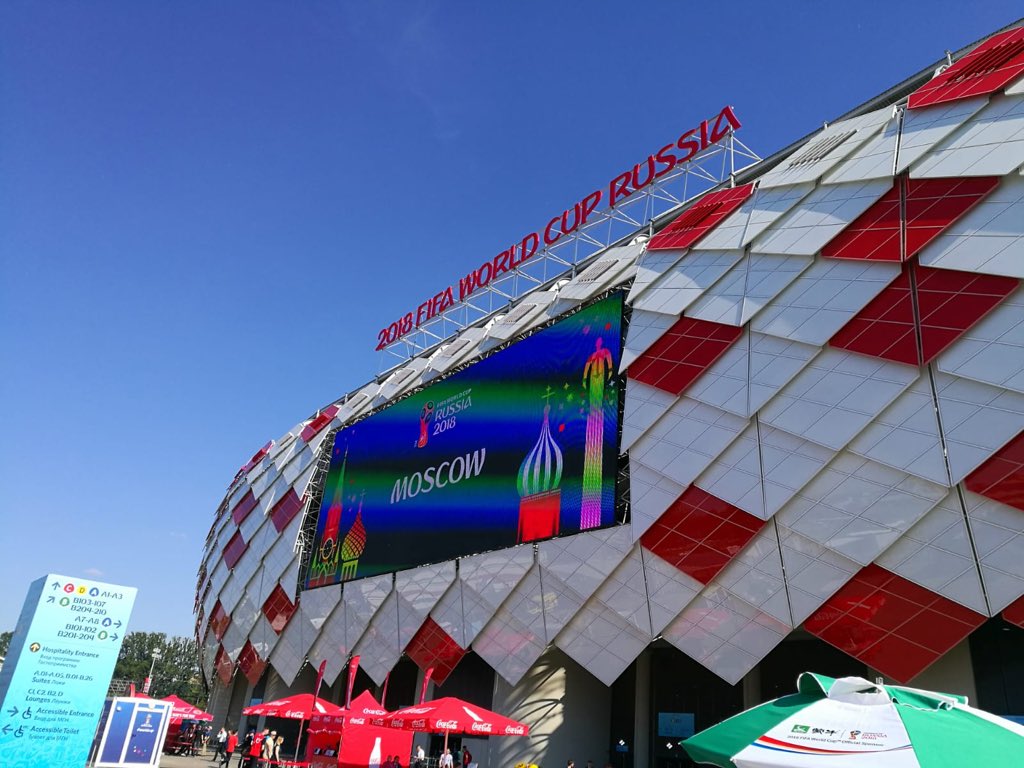 MattToze's tweet photo. A busy second week in Russia including time with @BelRedDevils, hosts Russia, @Manuel_Neuer of @DFB_Team and lots more! @OmnisportWC @OmnisportNews https://t.co/J2gbj8JB0F