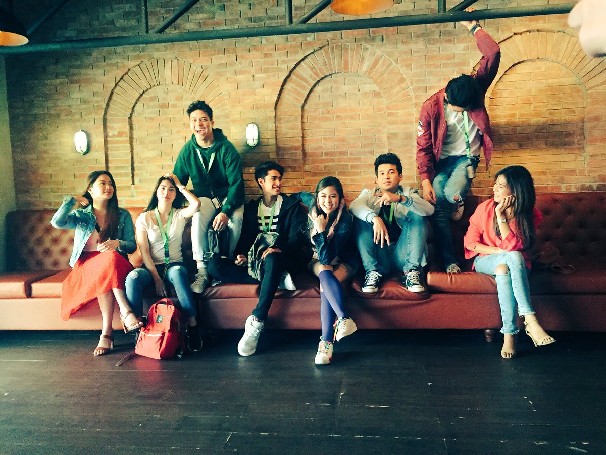 RegalFilms's tweet photo. #Walwal4DaysToGo https://t.co/gHTXQbTUs0
