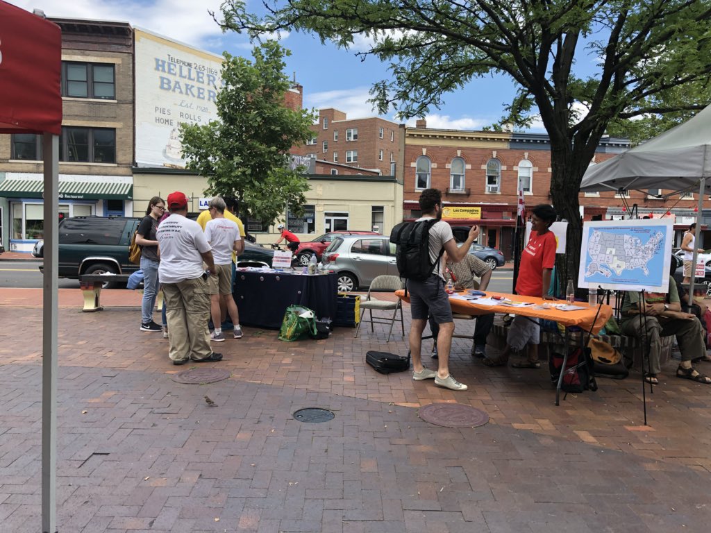 DCstatehood51's tweet photo. Happy #51Statefest! #DCStatehood https://t.co/aYFasvjf6X