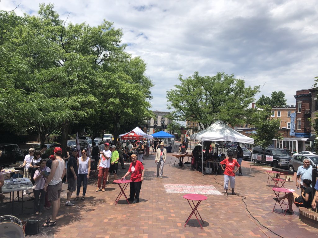 DCstatehood51's tweet photo. Happy #51Statefest! #DCStatehood https://t.co/aYFasvjf6X