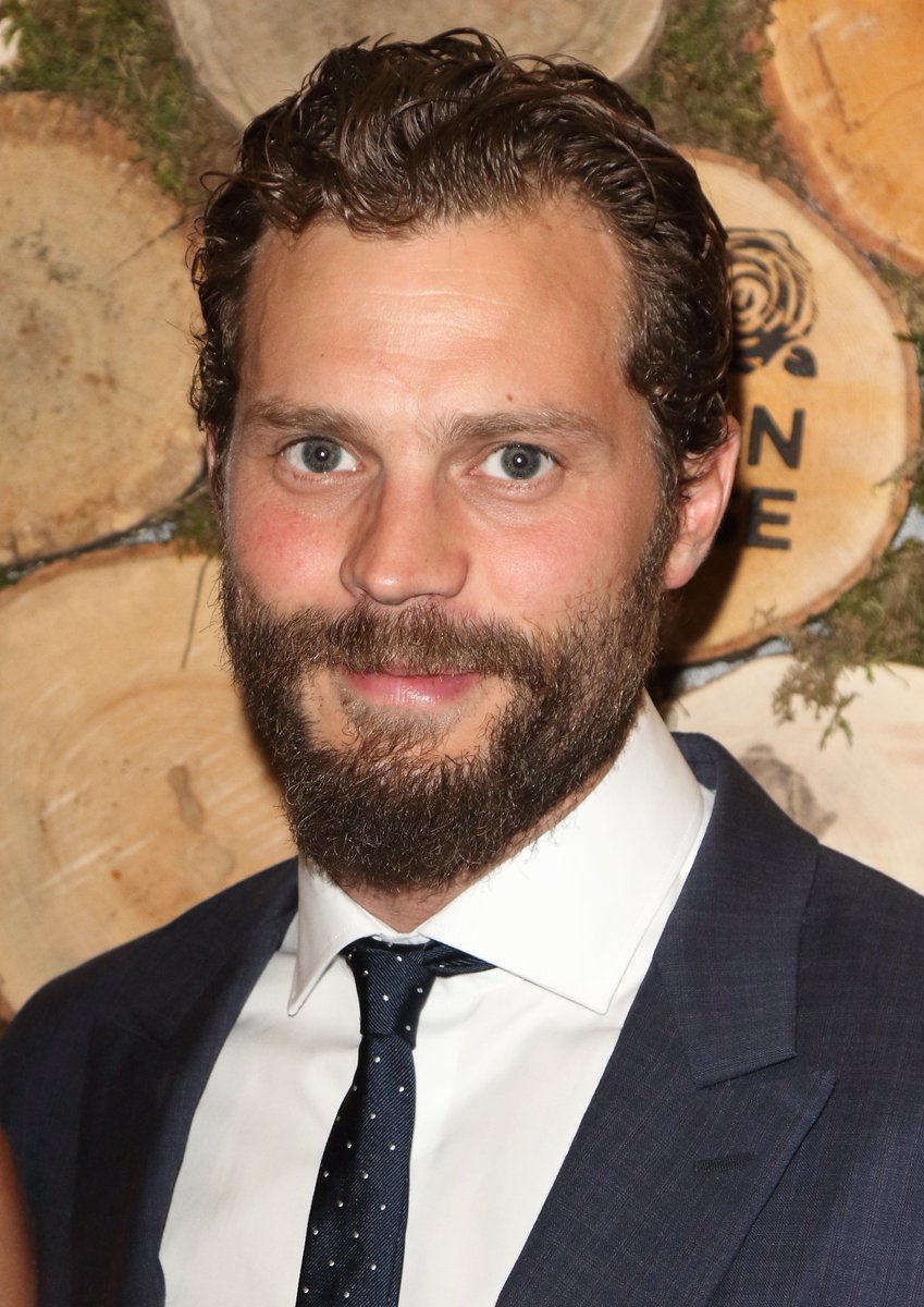 RoratoSilvia's tweet photo. #JamieDornan #VeryMagnificent #Breathtaking #Divine #SoFabulous #Perfect #BluIsThePerfectColor πππ₯°π₯°β€οΈβ€οΈππππ #HoranAndRose Thanks so much @EverythingJDcom https://t.co/uZNLEIyRHg