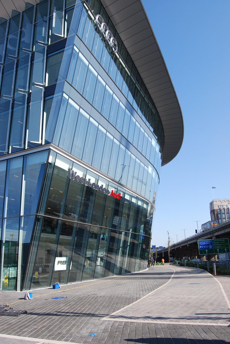 PAD_Contracts's tweet photo. Project Focus: AUDI Brentford Showroom, Various Architectural Metalwork installations #balustrades #padcontracts #design #architecture #london #architecturalmetal #metalwork #glassbalcony #railings #metal #glassbalustrade #stairs #externalstairs https://t.co/XwByj2qIME https://t.co/UVuGAzh4t4