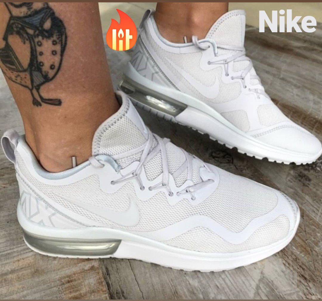 FBloggers11's tweet image. *Nike Airmax fury*
*Rs 2750/- free shipping*
*Size 41-42-43-44-45*
📲 What&apos;s app- 9990624415
@FBloggers11