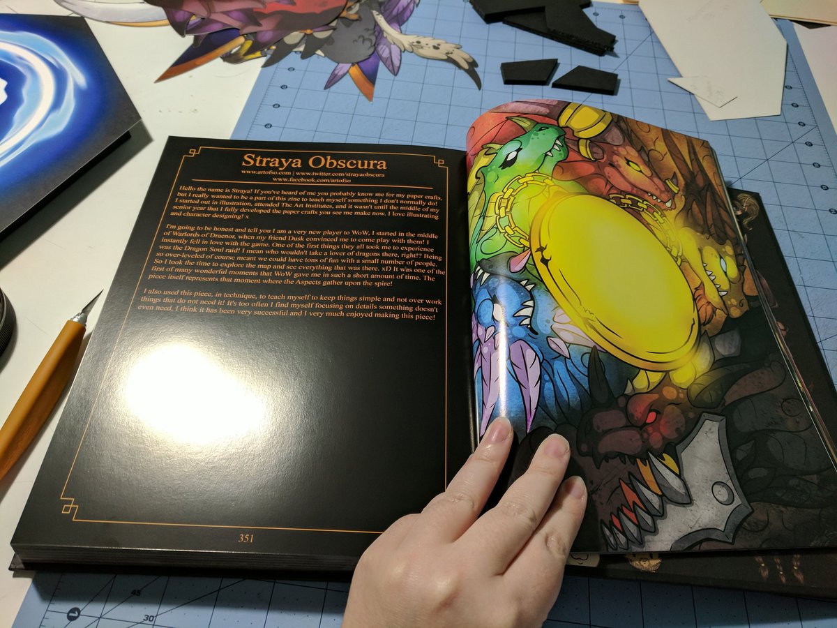 StrayaObscura's tweet photo. Look mah I'm in a book! My copy of @aoazines is here!

Ya know... Putting paper crafts in a zine isn't exactly doable, but I wanted to be a part of it any way! So excited to look at all the awesome art in this huge book! Props to @zoradraws for putting it all together! https://t.co/n55VH1X9Qu