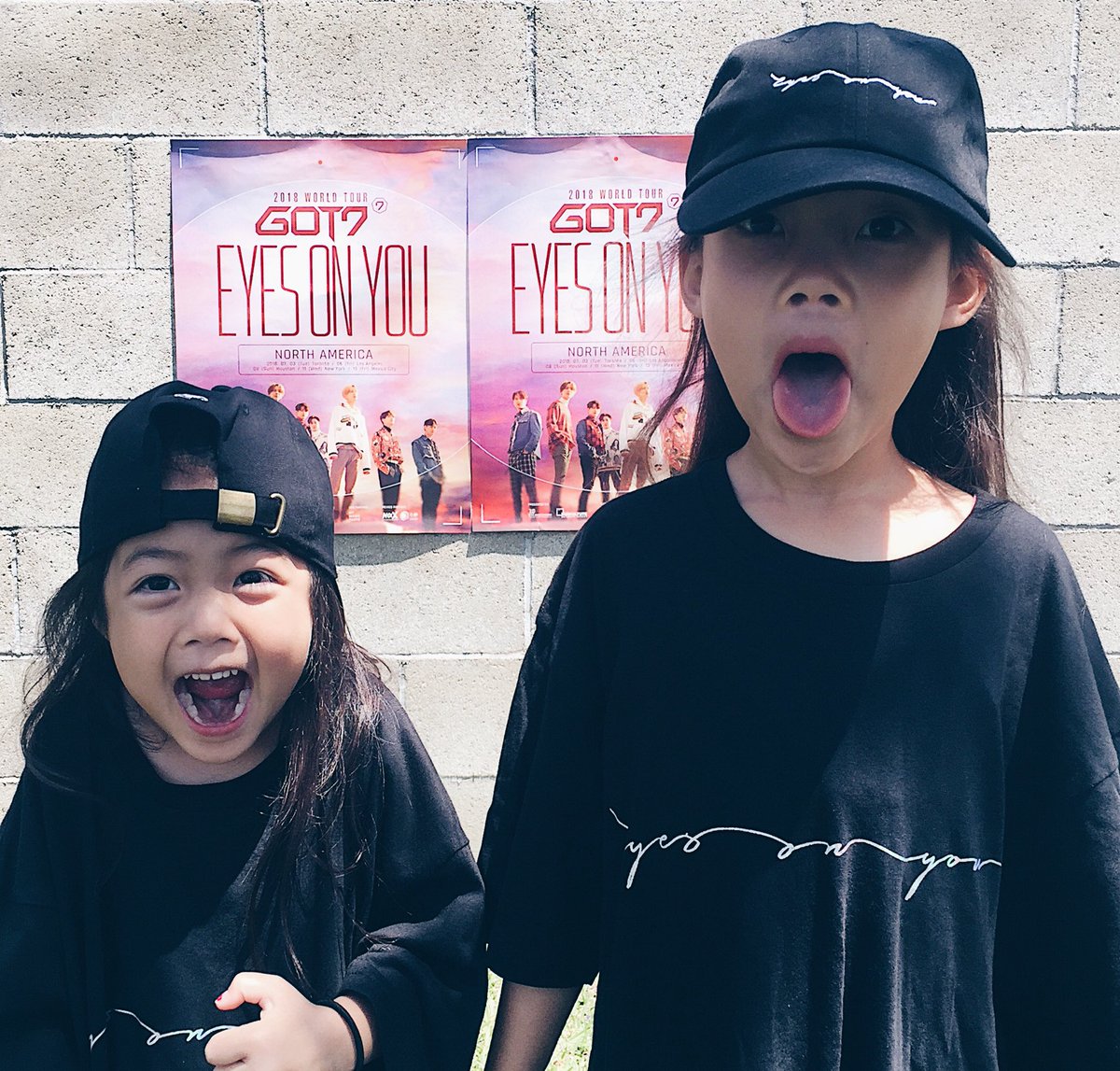 lilbear1228's tweet photo. Only 10 more days till #EyesOnYouInNA with #GOT7 
Kylie and Leila are ready....are you?? #GOT7WorldTour2018 #EyesOnYou #EyesonYouinLA https://t.co/SYk8GH8J1A