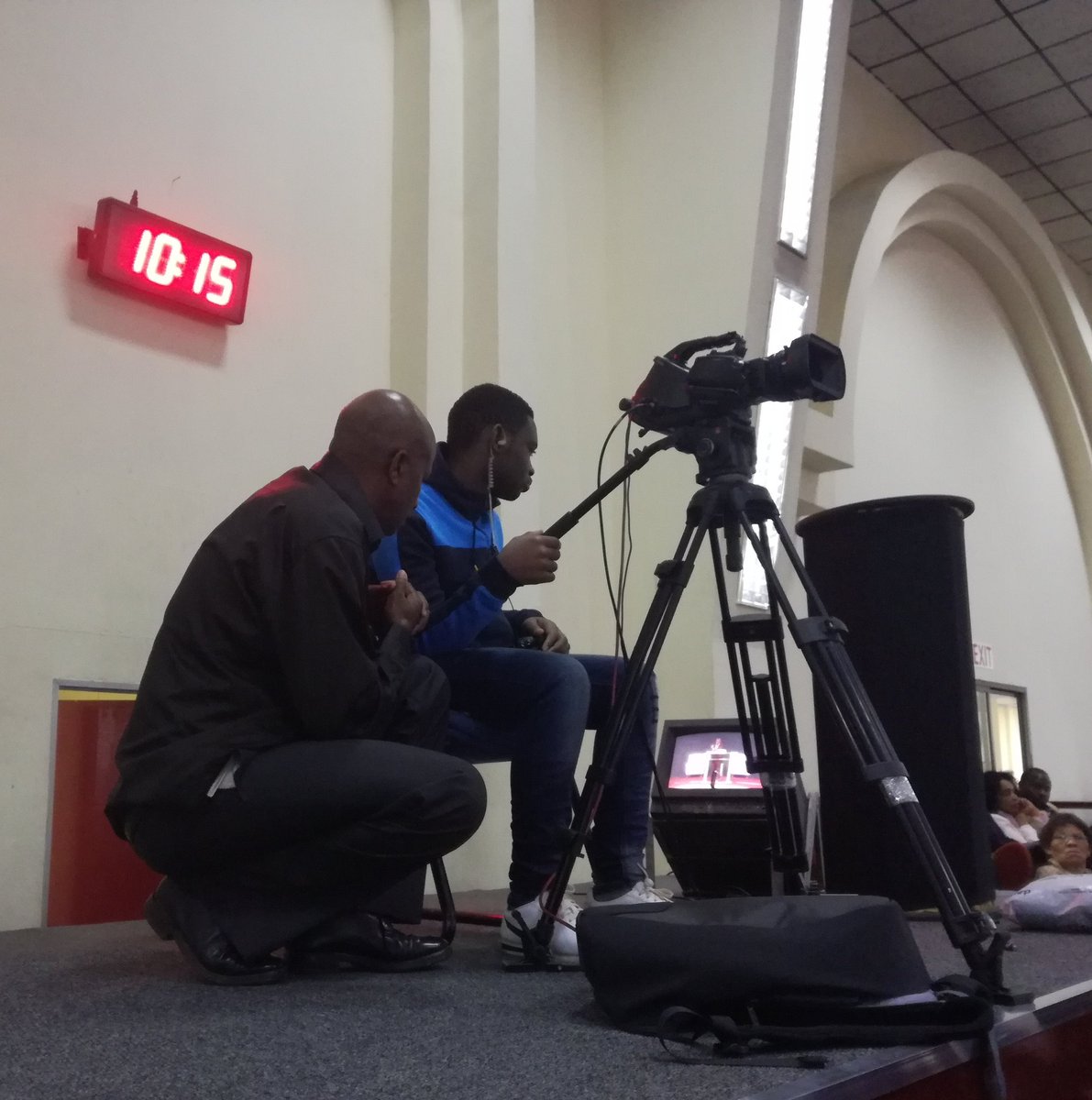 ZarciaZA's tweet photo. The A Team!🎥🎬
.
So proud of these youngsters - showing up every Sunday, so eager to learn and make a difference! Dankie James! #TVMakers #GBCLongdale #Makers #TVProduction 📷: @tshepiigraphy https://t.co/B4gEBH0nQQ