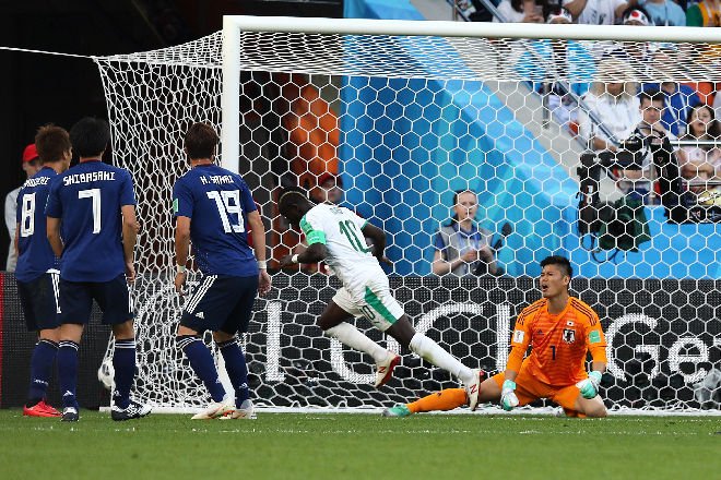 サッカーダイジェスト 衝撃的に下手 あれでw杯の正gk 川島永嗣の 完全なミス を海外メディアもファンも辛辣批判 ロシアw杯 サッカーダイジェストweb T Co Mxeh8qvwur ワールドカップ18 Worldcup 川島永嗣 川島それはないって