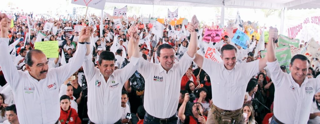 JoseEAlfaro's tweet photo. En #Cuajimalpa se respira el triunfo de l@s candidat@s del #PRI; porque con @AdrianRubalcava y @Migel_ange se ha hecho un gobierno de resultados. #VamosAGanar y @MikelArriolaP será Jefe de Gobierno. #FuerzaFuerzaFuerza #AlfaroCDMX https://t.co/Jrbma5o6Mm