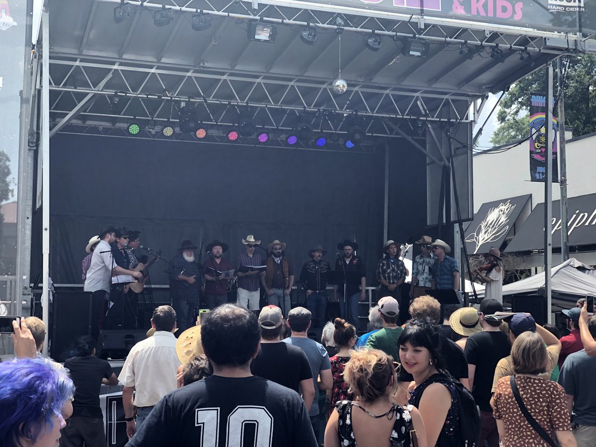 TheRealGSUTV's tweet photo. GSUTV production team is hard at work, covering Athfest 2018! https://t.co/i7xG2tTWpo