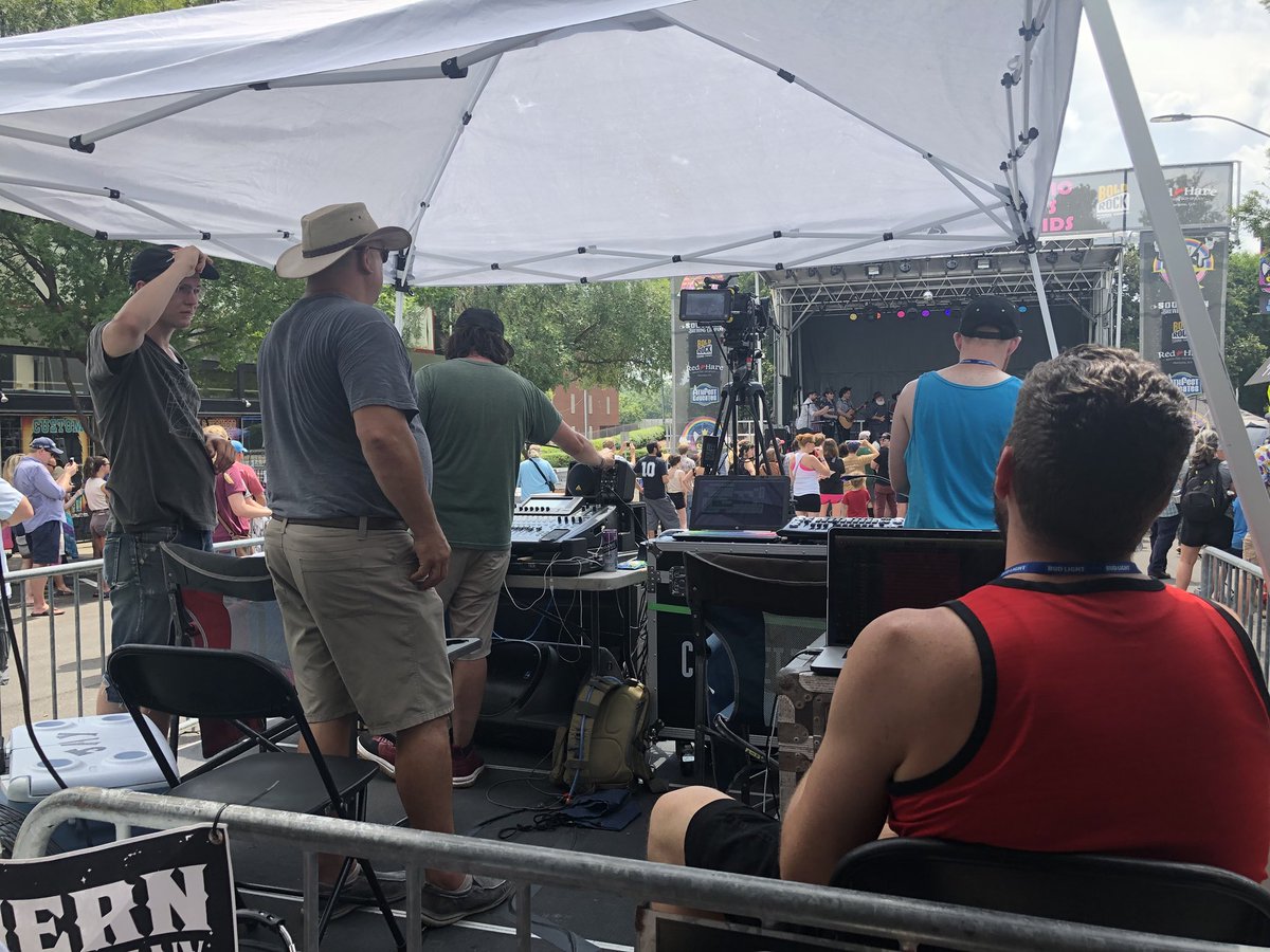 TheRealGSUTV's tweet photo. GSUTV production team is hard at work, covering Athfest 2018! https://t.co/i7xG2tTWpo