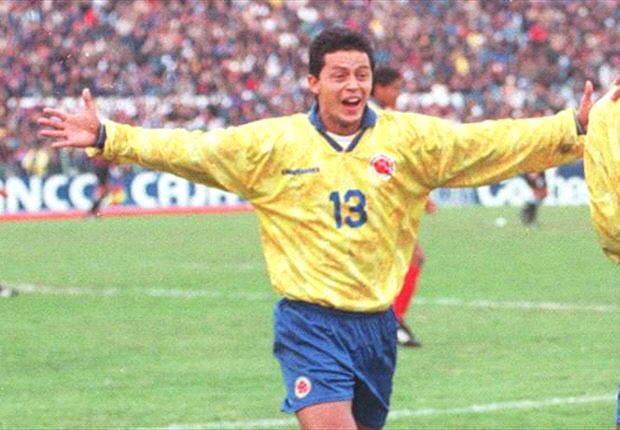 AlejoRiveros's tweet photo. Gracias Santafé por tanto ! https://t.co/HgnC8Ek8xQ