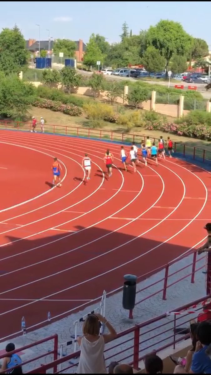 Interval_Atlsmo's tweet photo. Grandes resultados en la primera reunión de medio fondo y fondo realizada en nuestro municipio 
En 800: Adrian Castello, atleta ripense, Segundo con 1:54 MMT
En 1500: Pedro realizó su MMT con 4:31!
En 3000: Carlos 9:52,también MMP
Enhorabuena! @RivasAlDia @millanvmb https://t.co/KRRzEAX0eB