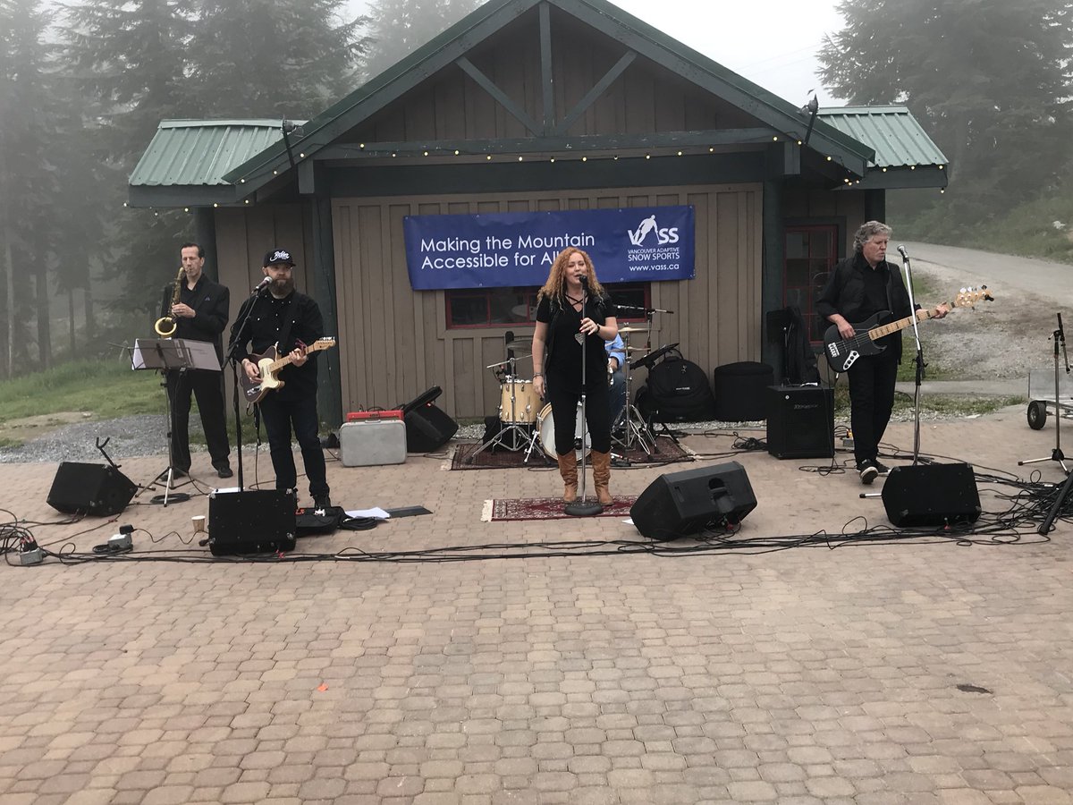 BrendensRide's tweet photo. What a phenomenal day at @BrendensRide! Huge shout out to everyone who came and supported it! And thanks  @Karenleebatten @RustysPub and @grousemountain for rocking a great event!! https://t.co/6xKFC7lbbr