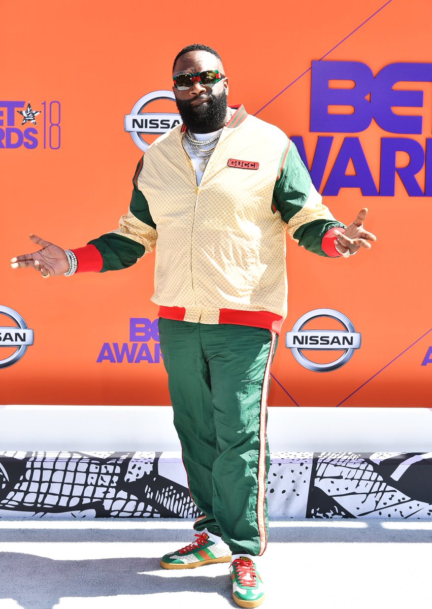 XXL Magazine on Twitter: ".@RickRoss decided on an all Gucci everything 'fit this #2018BETAwards https://t.co/EXtCb2SLHO" / Twitter