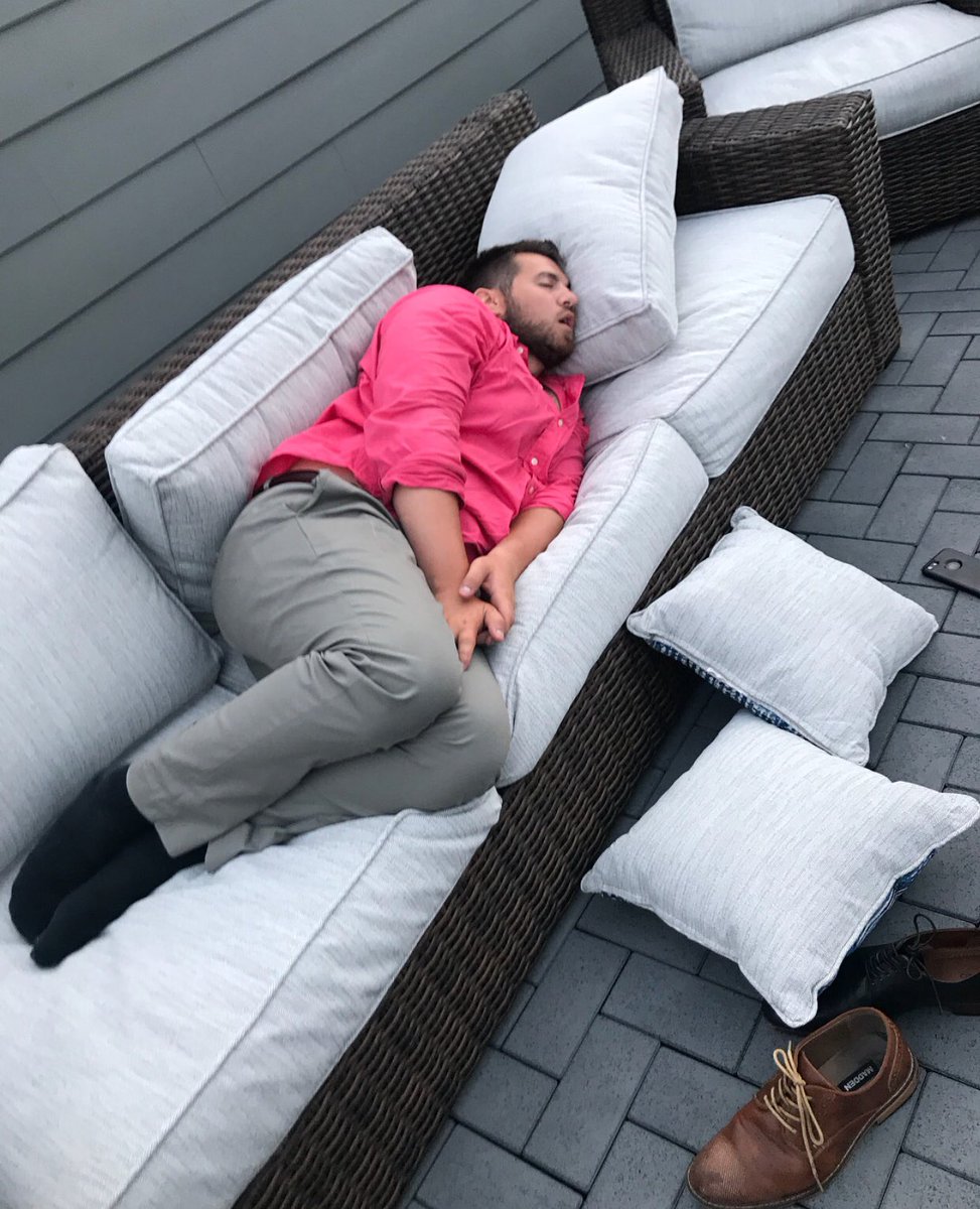 GoKu_Goldey's tweet photo. Woke up this morning and found this poor homeless man sleeping on our rooftop in Nashville... help RT to find him a good home https://t.co/nuUEM4b0Nr