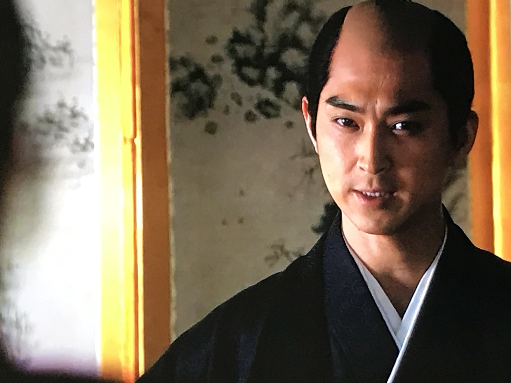 Su お主の事など 江戸では誰も知らねーよ あ わからんなぁ 大和言葉でしゃべってくれ 芋じゃねぇか 芋じゃねぇか 芋では話にならん 言いたいことぜーんぶ言ってくれるひー様はやはり最高です かっこいいよー 西郷どん ひー様 T Co