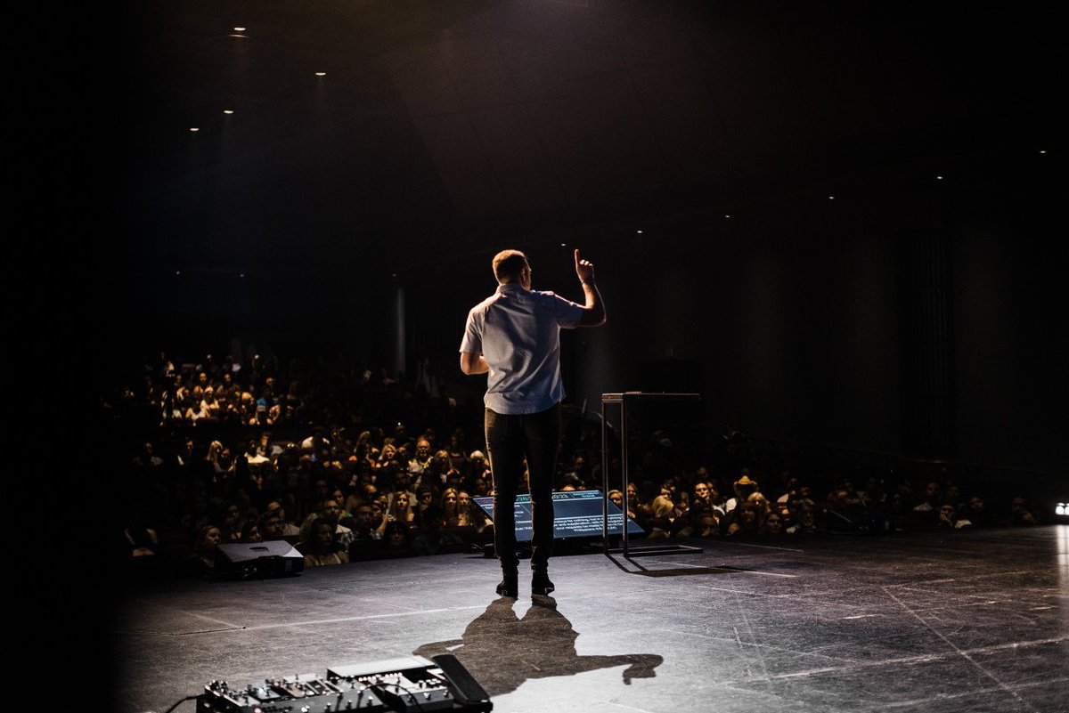 jesusculture's tweet photo. "Nothing is wasted that is spent on Jesus. Our lives should be an extravagant response to His worthiness." — @thebanning / Matthew 26:6 #nothingiswasted https://t.co/wHy3hhgbKE