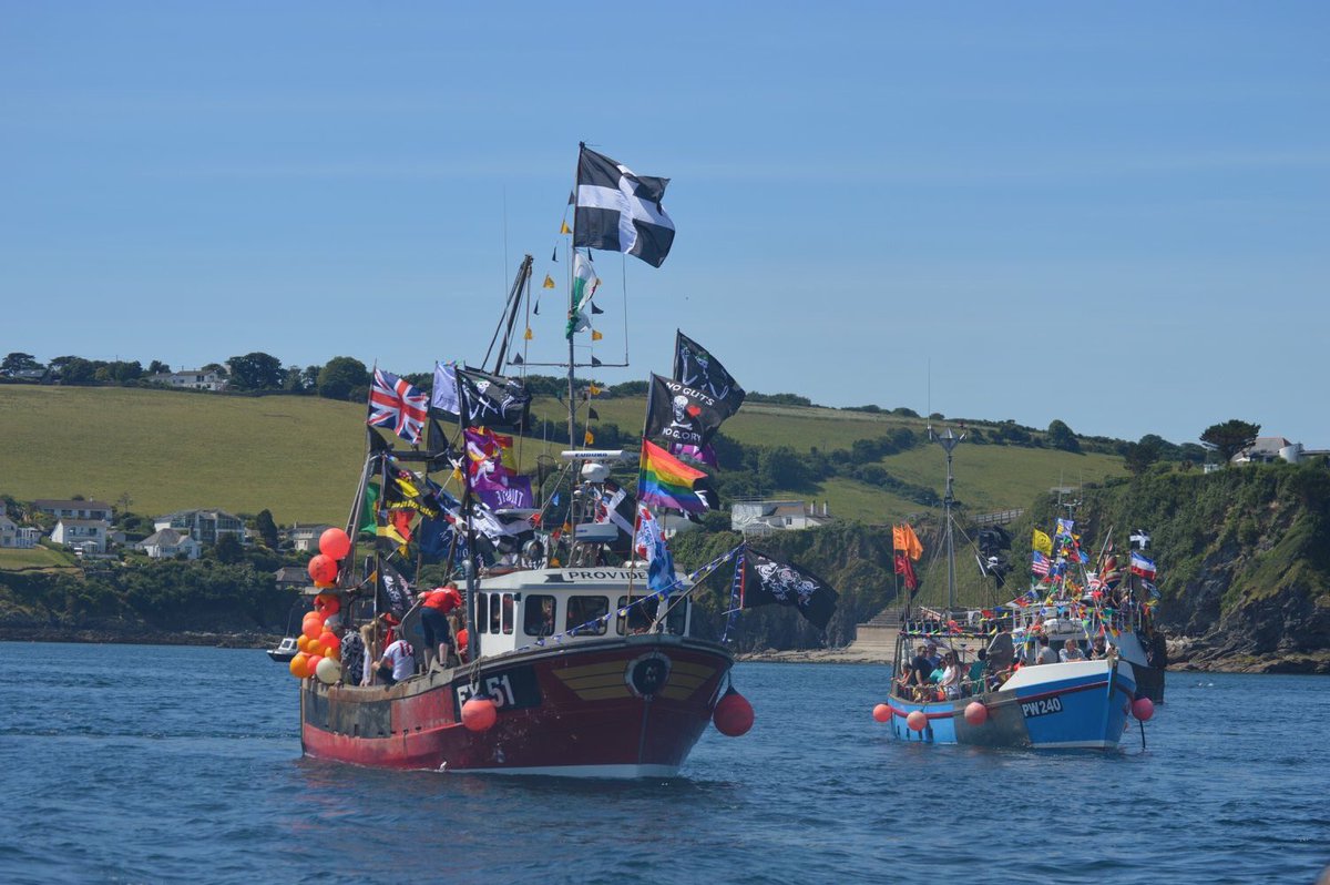 JamesMustoe1's tweet photo. Boat race today on Feast Sunday #mevafeastweek #Cornwall #coastalcommunities https://t.co/118Yk20C8k