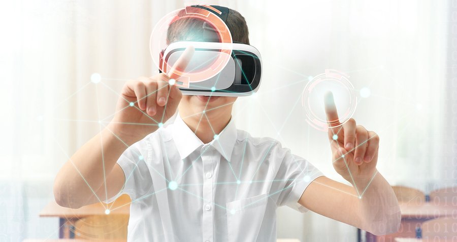 observatorioedu's tweet photo. La realidad virtual ayuda a organizar y estructurar una gran cantidad de información en un entorno de fácil navegación. https://t.co/IfDEQsgs9s https://t.co/FHuekR5hIB