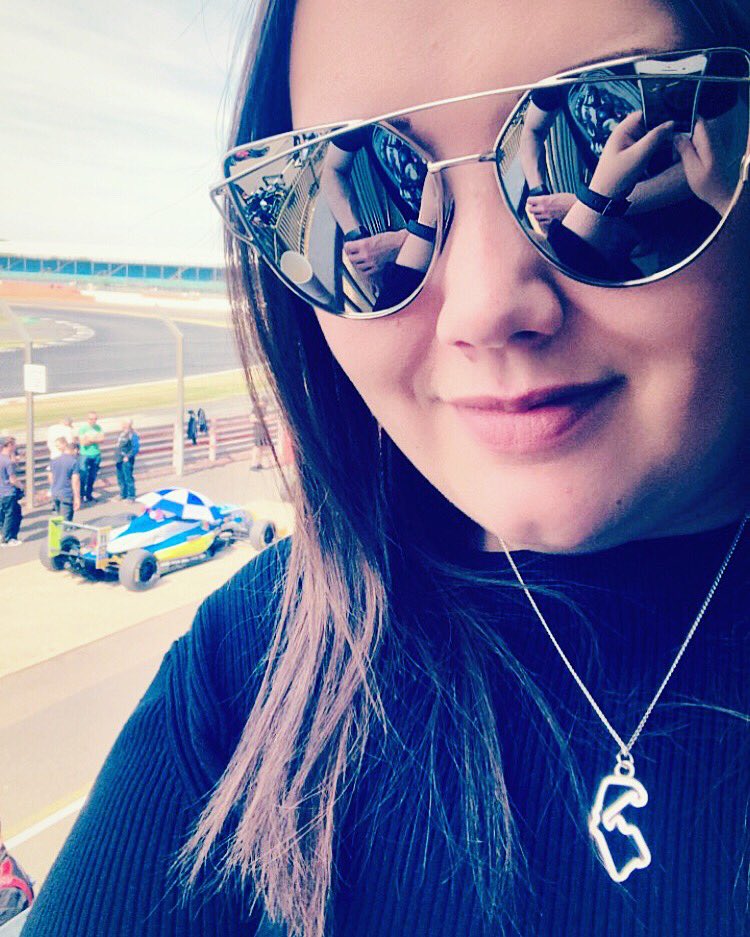 pepper_cherry's tweet image. Had a great day with @UWRacing at @SilverstoneUK 😁 #RacingWolves