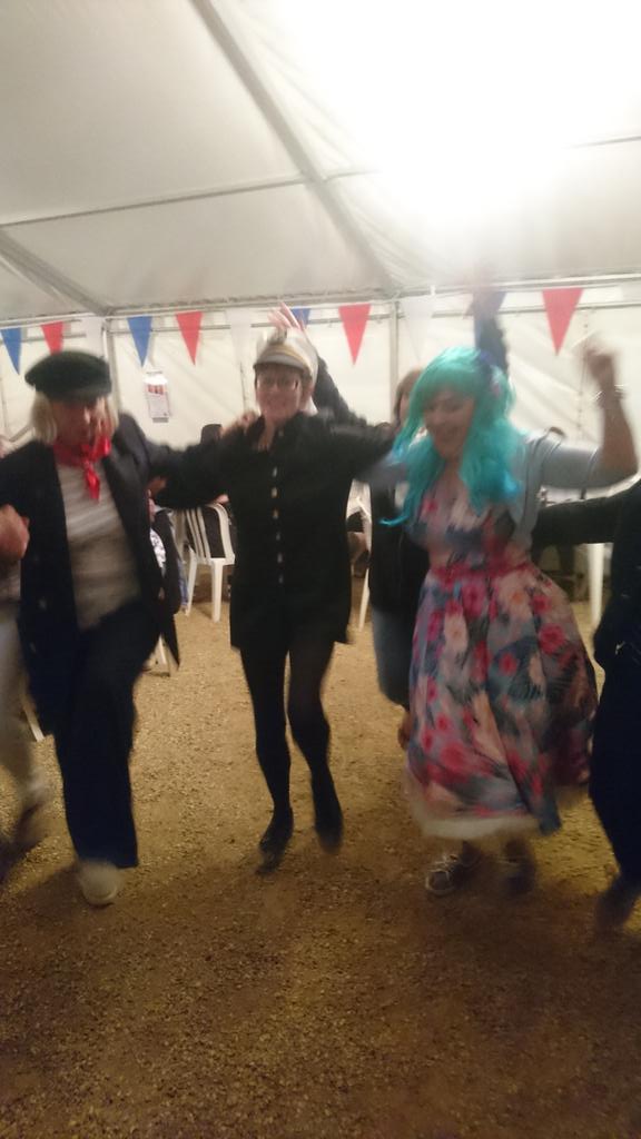 MortimersMorris's tweet photo. We've had a fantastic weekend at @BraunstonMarina Boat Rally! Thanks to #Witchmen and #StrictlyClog for joining us! https://t.co/jkjQcvZgpV
