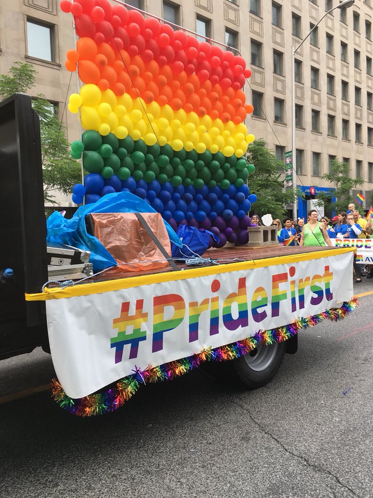 Loving this experience!  #familyfirst <a href="/AvivaCanada/">Aviva Canada</a>  #prideparade