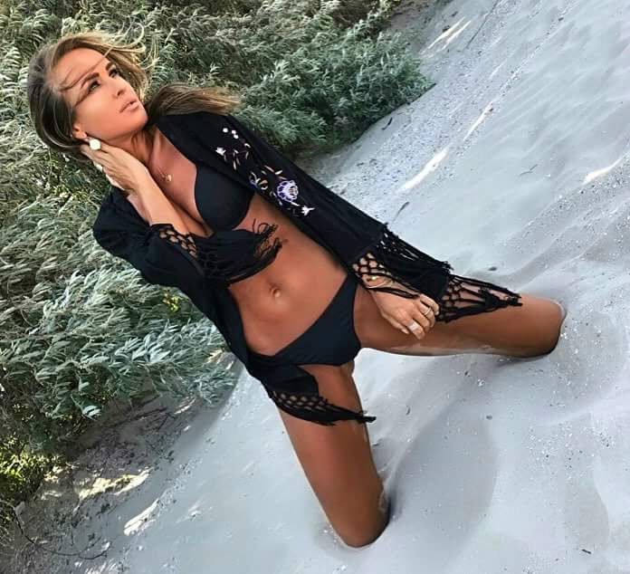 DianaMuOfficial's tweet photo. She has one wish...she wants to live  a lifetime of summers @bsbofficial☀️♥️ #summer #mysummer #summerlover https://t.co/Z29u7NVGfs