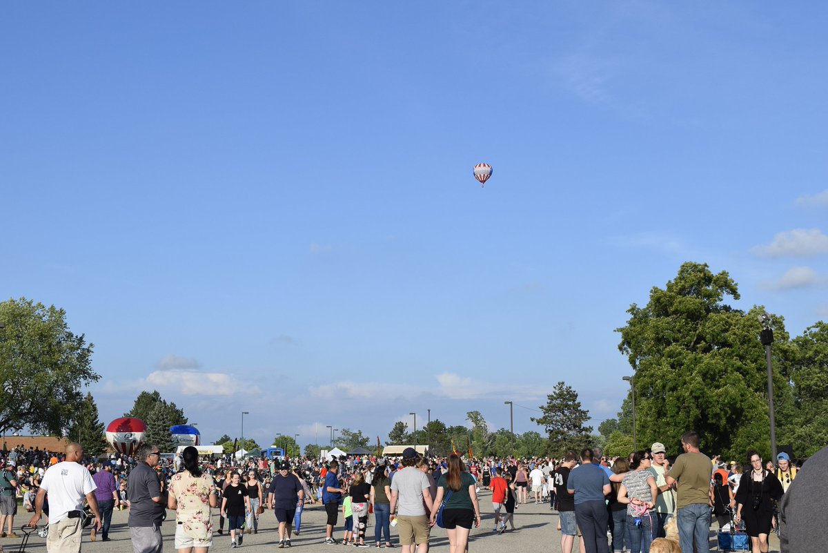 balloonfestMI's tweet photo. Major Sponsor, #ClearyU and Supporting Sponsor, Citizens Insurance are excited you are here at the 34th Annual #baloonfestmi! https://t.co/ajhvbYvuIB