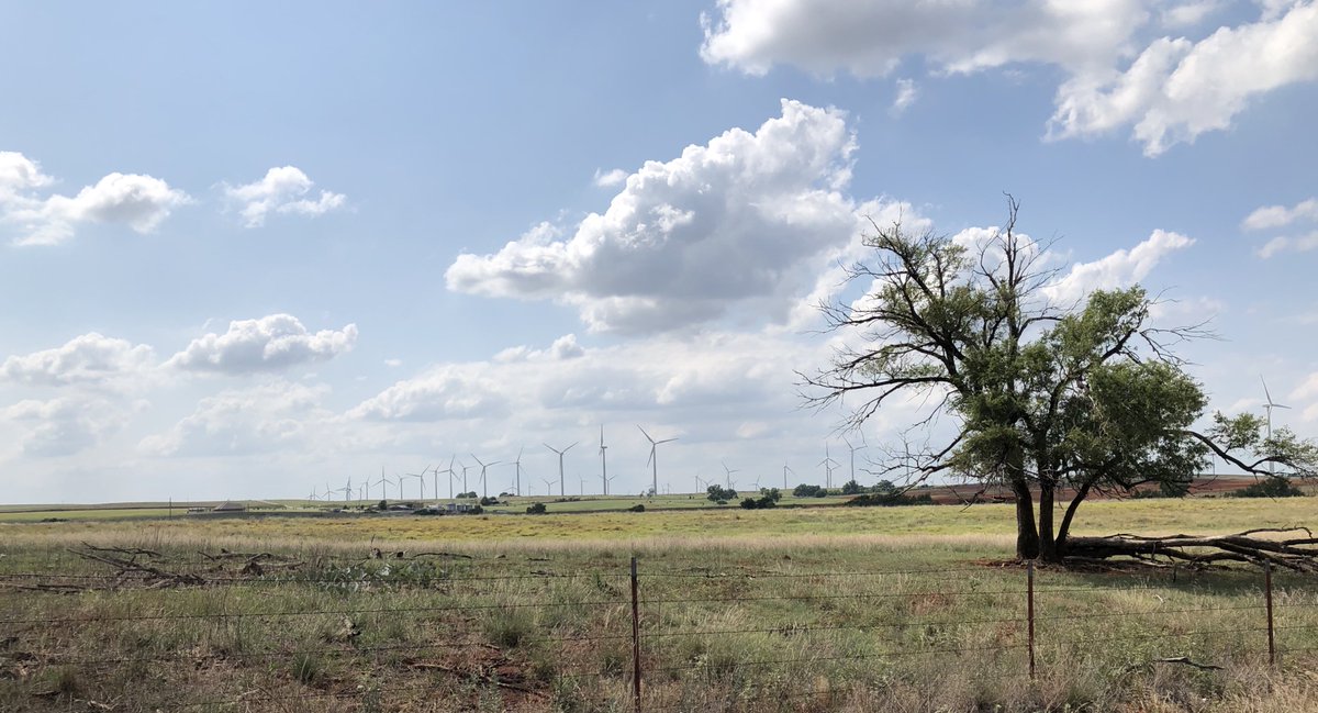 KellyOShea19's tweet photo. Carpenter, Oklahoma. Flat prairie western Oklahoma. #flyoverstate #nohollywoodcelebrities https://t.co/8i2zRWuZq4