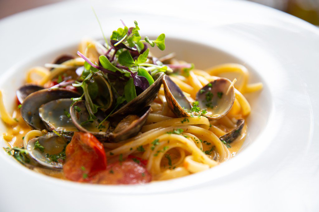 Menu Dorset Magazine tweet media