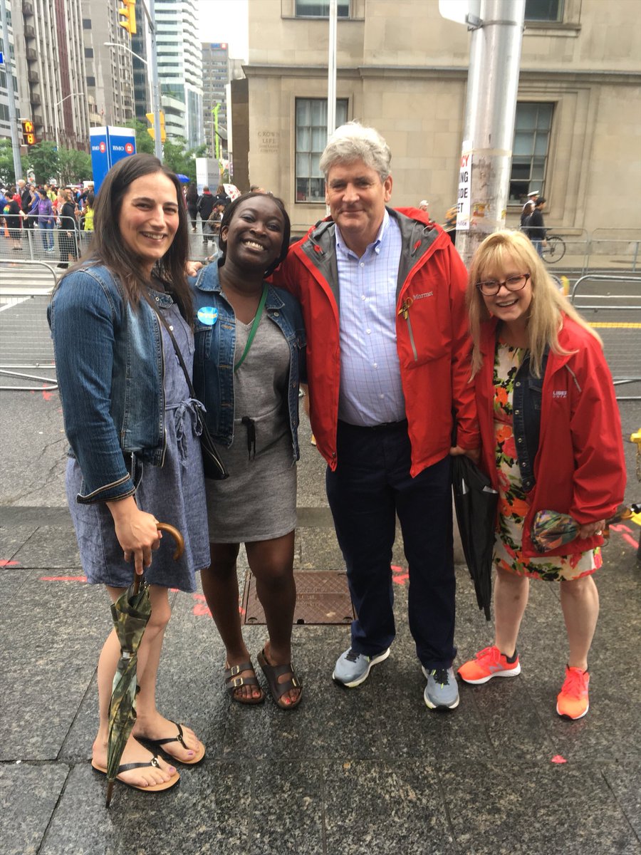 JohnFraserOS's tweet photo. Happy Pride! It was an honour to join my @OntLiberal and @liberal_party friends in the #PrideTO parade this afternoon. Such a wonderful occassion to celebrate love and diversity 🌈#Pride2018 https://t.co/dcNZ2KWUfo