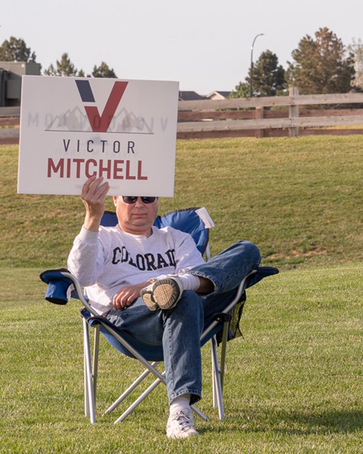 Victor Mitchell tweet media