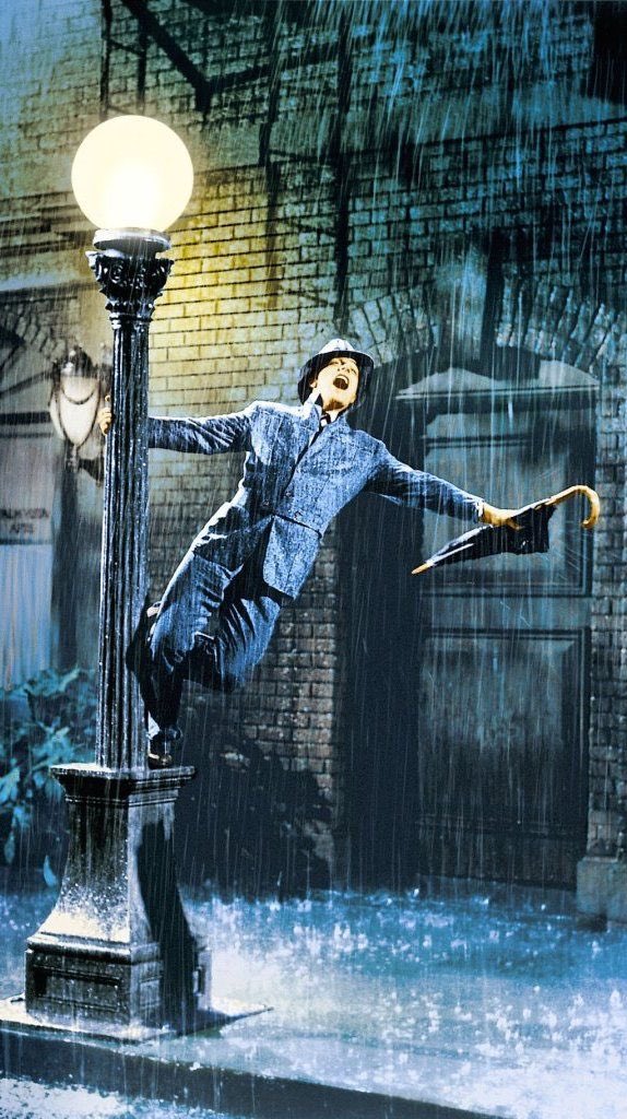 tbarnaud's tweet photo. #SondageComédieMusicale
Vainqueur avec 115v sur 661 :

CHANTONS SOUS LA PLUIE

1952

de Stanley Donen

Gene Kelly
Donald O’Connor
Debbie Reynolds
Jean Hagen
Millard Mitchell
Rita Moreno
Douglas Fowley
Madge Blake
Cyd Charisse https://t.co/kuYC37aaiY