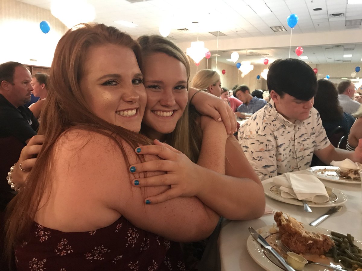 gray_softball's tweet image. #HSSR #AllState Cameron Puckett and Mackenzie Thackston from @graycaathletics  @GCA_WAREAGLES   @HSreport  Thank you for supporting great athletes.