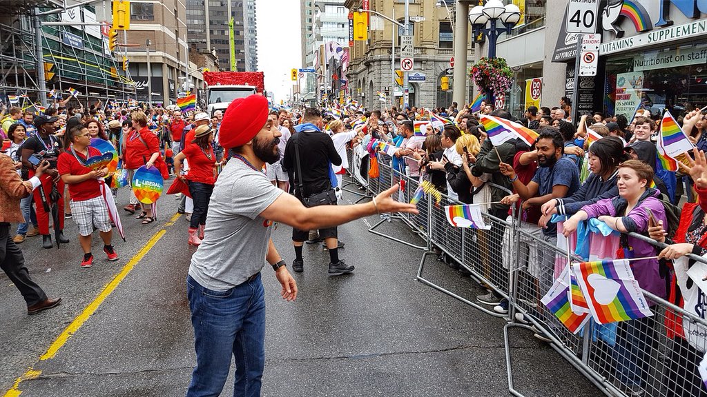 NavdeepSBains's tweet photo. 🌈Today, I marched in my very first #PrideParade, and here’s why:
//
🏳️‍🌈Ajd, j’ai participé à ma toute première #Parade de #fierté, et voici pourquoi: https://t.co/kzBMADCOHP

#CdnPoli #PolCan #LGBTQ https://t.co/peLvE15vj7