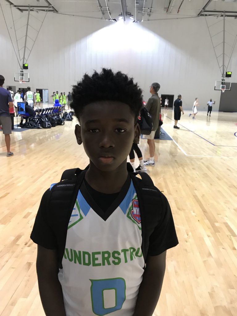 PullUpCrew2024's tweet photo. 17 easy pts from Mr. Effortless! Willie Sheppard! #PullUpCrew https://t.co/BZcTOI9MgE