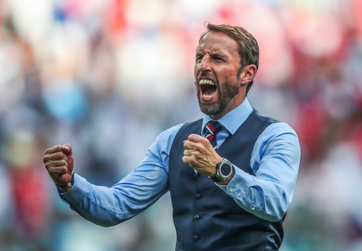 England's tweet photo. #MondayMotivation 😬

#threelions https://t.co/awd2HTxPBv