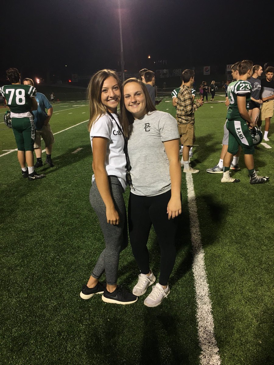 JuliaStock05's tweet photo. Happy Birthday @LyleMaggie 😻😻 Thanks for always making me laugh !! Love you tons💓 https://t.co/9nZoAFlVGX