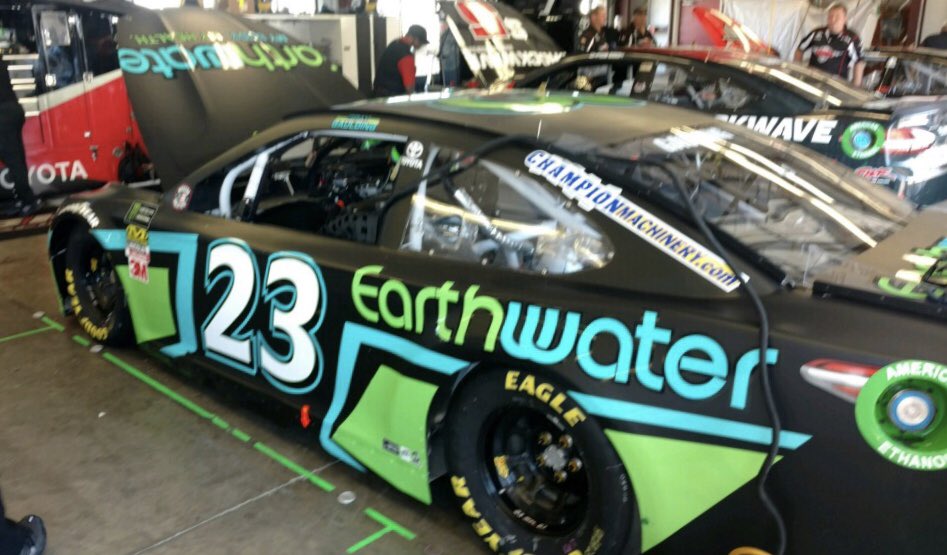 EarthWaterHQ's tweet photo. We had a great weekend at EathWater HQ. EarthWater Racing raced Car 23 🏁 in Sonoma, CA.
#nascar #fastandfurious #graygaulding #earthwater #stayhydrated #drinkdifferent @graygaulding @cashrileyjr https://t.co/JEo6gQeUWD