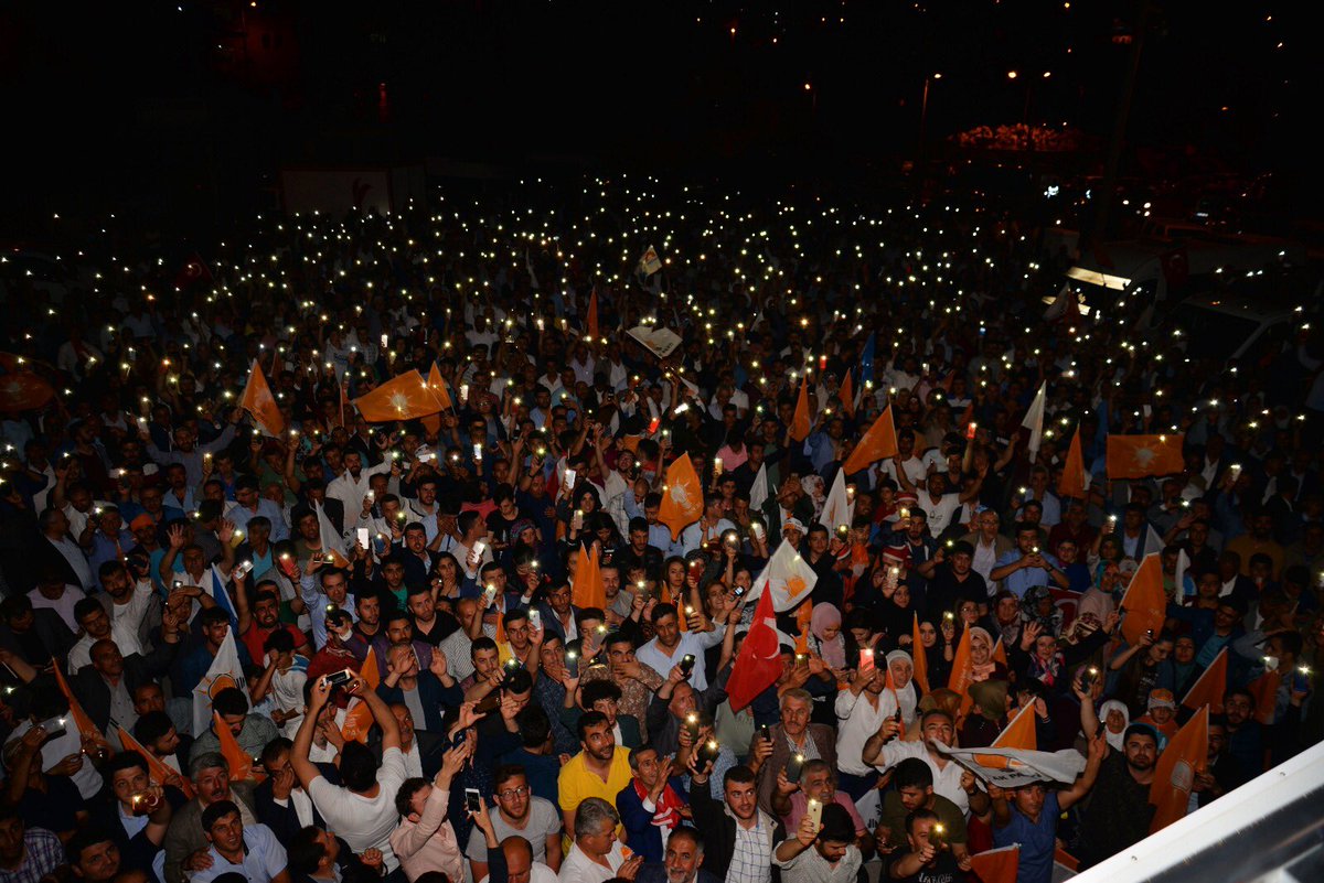 Vakit BİTLİS VAKTİ
Teşekkürler BİTLİS
Teşekkürler TÜRKİYE 🇹🇷