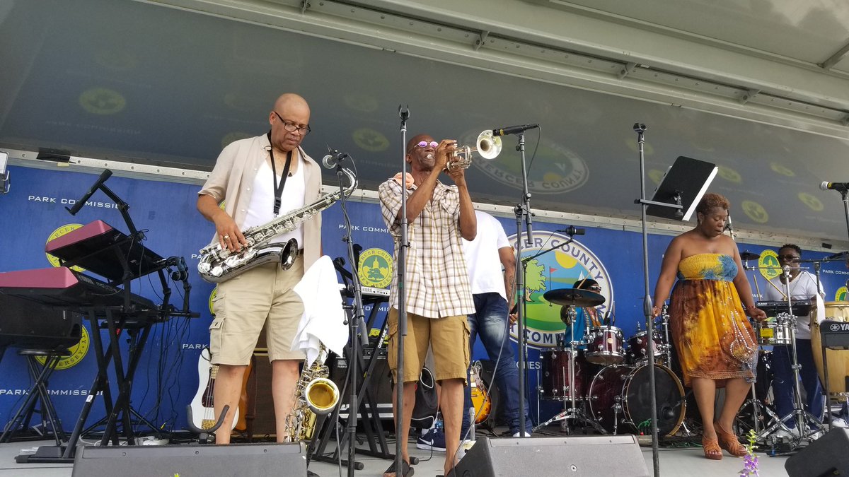 trenton365's tweet photo. On location for Battle Of The Bands at #Hosted by #KymMiller of #InstantFunk 
@MercerCoParks #Riverdeck Park is a fastastic location!

#TakeMyTourofTrenton https://t.co/PZSOKm3BZs
