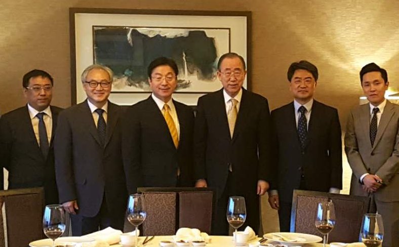 PRHacks's tweet image. It was a real honour having dinner with #UnitedNations Secretary General Ban Ki-Moon about #Blockchain, never imagined I would explain what a distributed ledger is to the former head of the UN! #Bitcoin