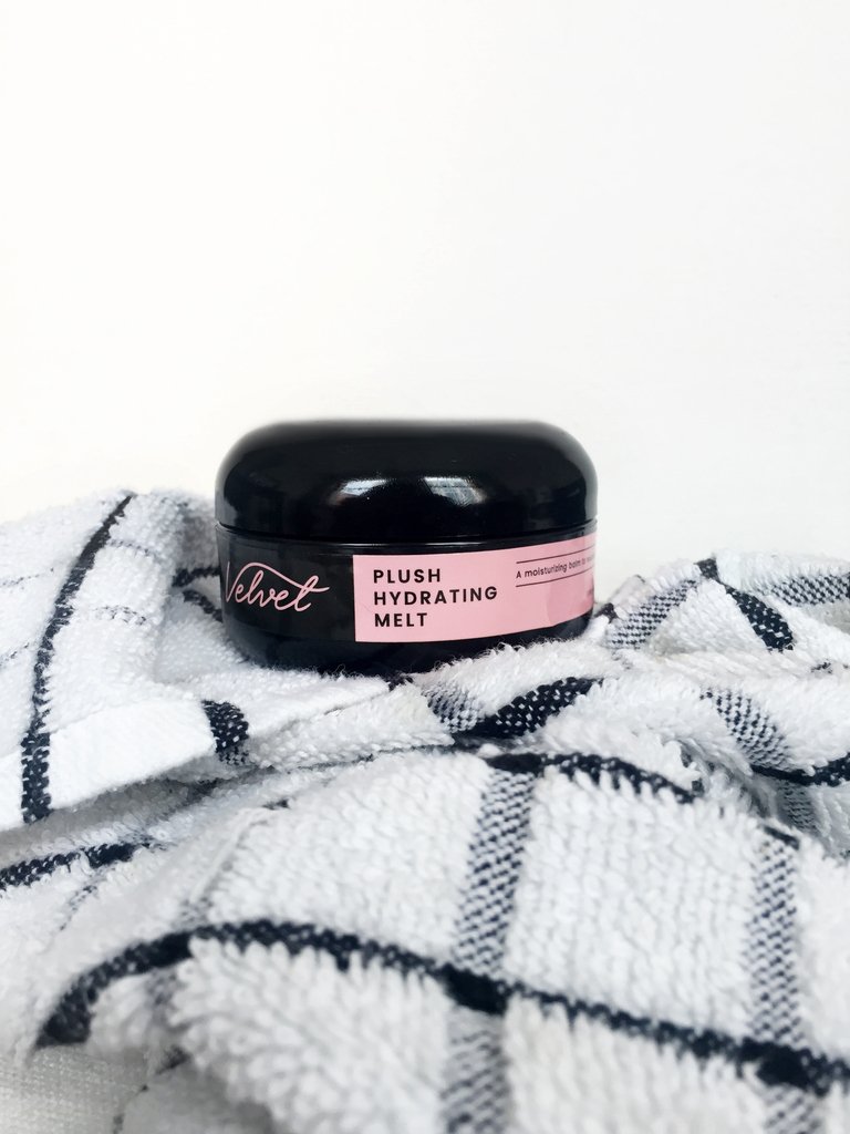 getvelvetskin's tweet photo. Currently melting away the Sunday Scaries.
(📸: @brytaniek) https://t.co/RkhRbhPMby