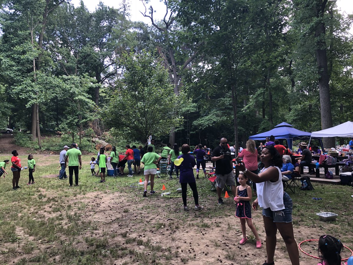 a_cabredo's tweet image. So proud of this team! @AirwayAngelsNYC #comingtogether #teamwork #allfun&amp;amp;games @MeganMon @AMnRN1 @asuguardians