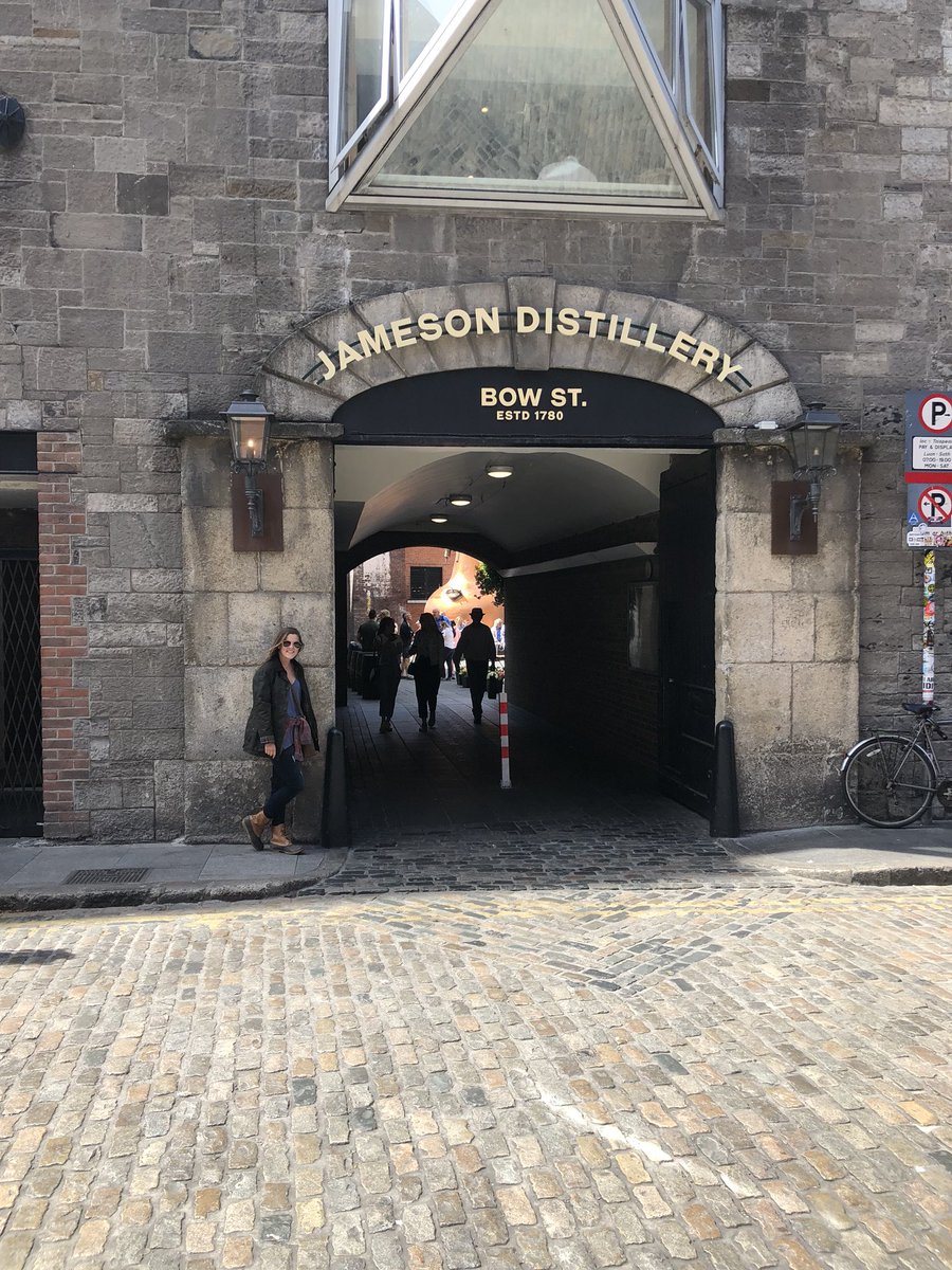 BrookeLynn262's tweet photo. Ireland is now home🍀🍺🥃 https://t.co/4wplLO0mKb