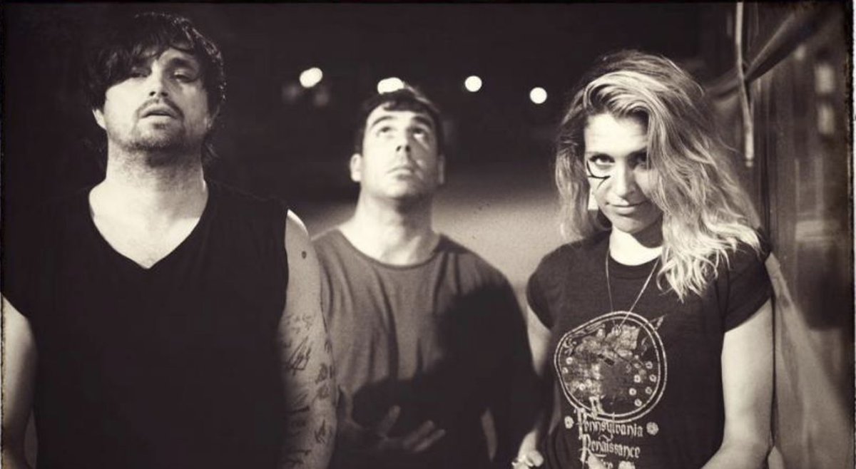 Empire of Sound: New music from the 912 spans from rock to hip-hop | bit.ly/2lqvwIN | @JoshuaRPeacock <a href="/BlackTusk/">Black Tusk</a> <a href="/CUSSES/">CUSSES</a> <a href="/DopeKnife/">The Dope One</a> <a href="/Flaujae/">Flaujae 4️⃣</a>