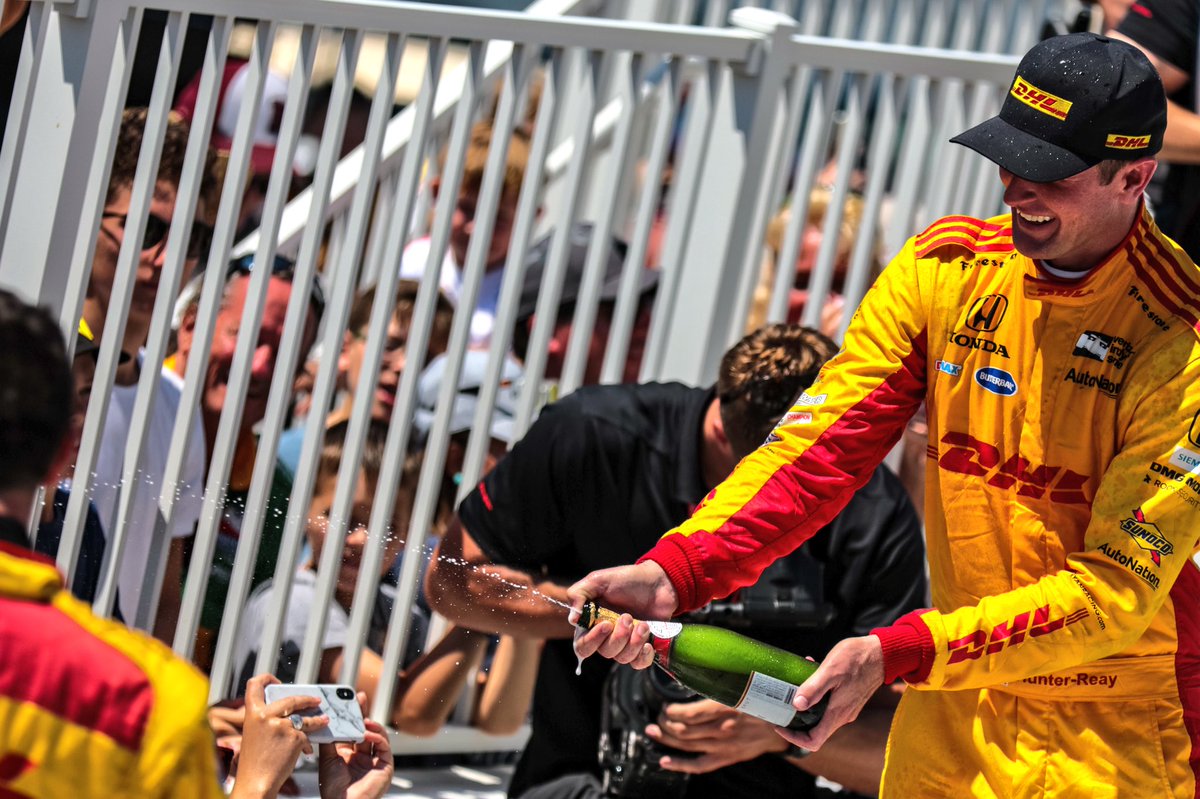 RyanHunterReay's tweet photo. Car was good today, I was hoping to get up there &amp; make things interesting - just not enough to get past @josefnewgarden. Hats off him! 
Big thanks to the @DHLUS team – rockstars in pit lane &amp; continuing the consistency. Up to P2 in points &amp; ready for @iowaspeedway.  
#IndyCar https://t.co/ujcBWXSiz6