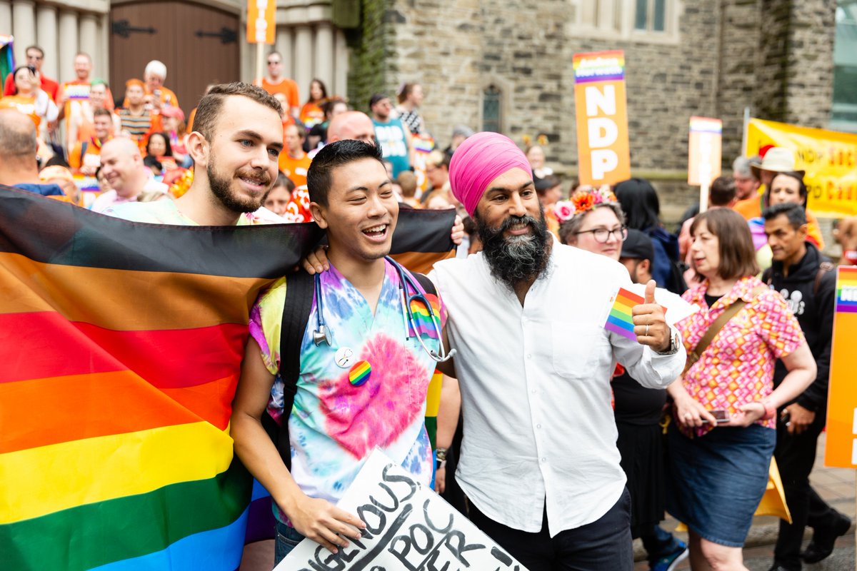 Love is Love 🏳️‍🌈

Happy #Pride Toronto!!

#PrideTO